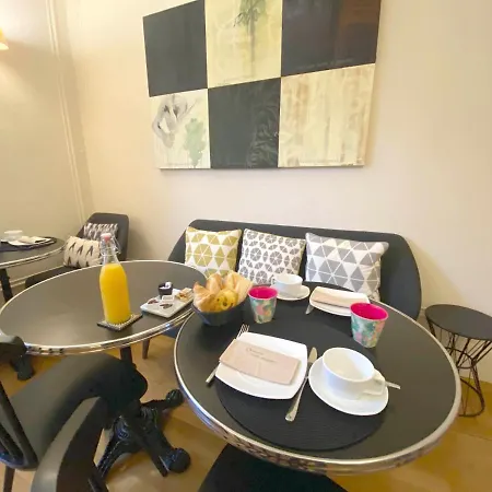 La - Nocleg ze śniadaniem Paryż