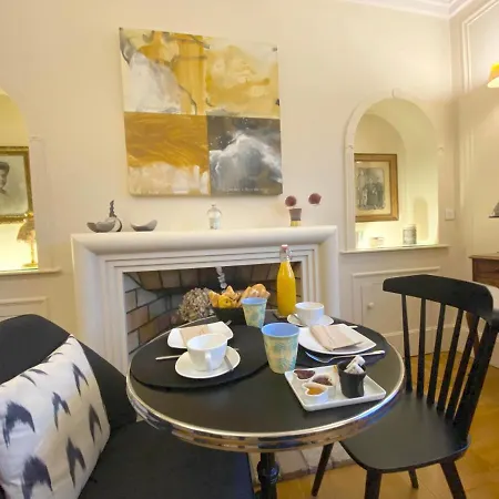 La - Nocleg ze śniadaniem Paryż