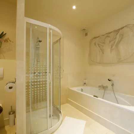 Nocleg ze śniadaniem La - Paryż