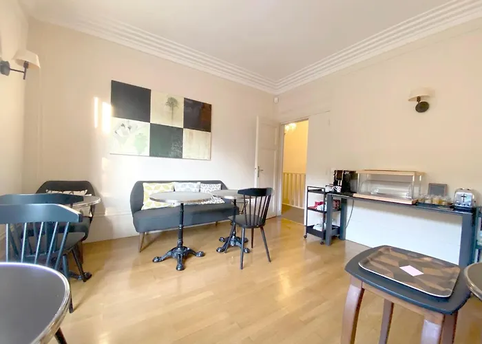 Bed & Breakfast La - Parijs