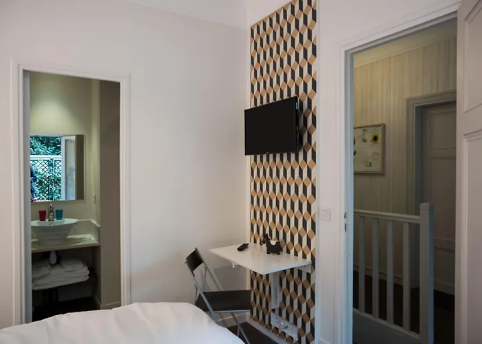 La - Bed & Breakfast 4*