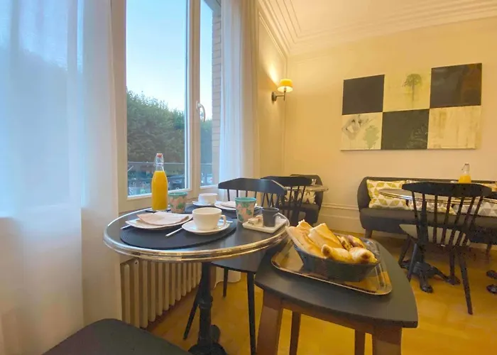 ベッド・アンド・ブレックファスト ラ B＆b 4*