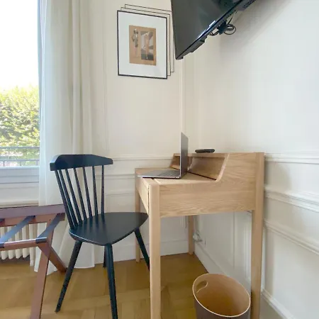 La - Couette-café 4*