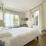 La - 4* Paris