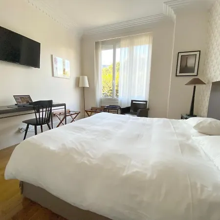 La - Bed & Breakfast
